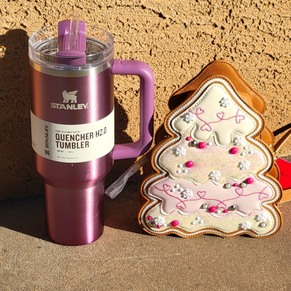 Stanley LIMITED EDITION Primrose and Betsey Johnson Pink Frosted Christmas Tree